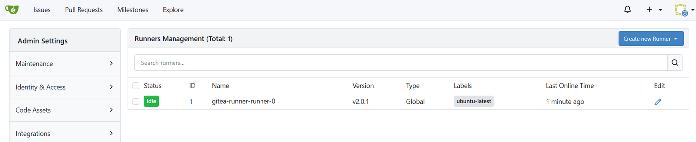 Gitea runner management page showing one runner Idle with label ubuntu-latest